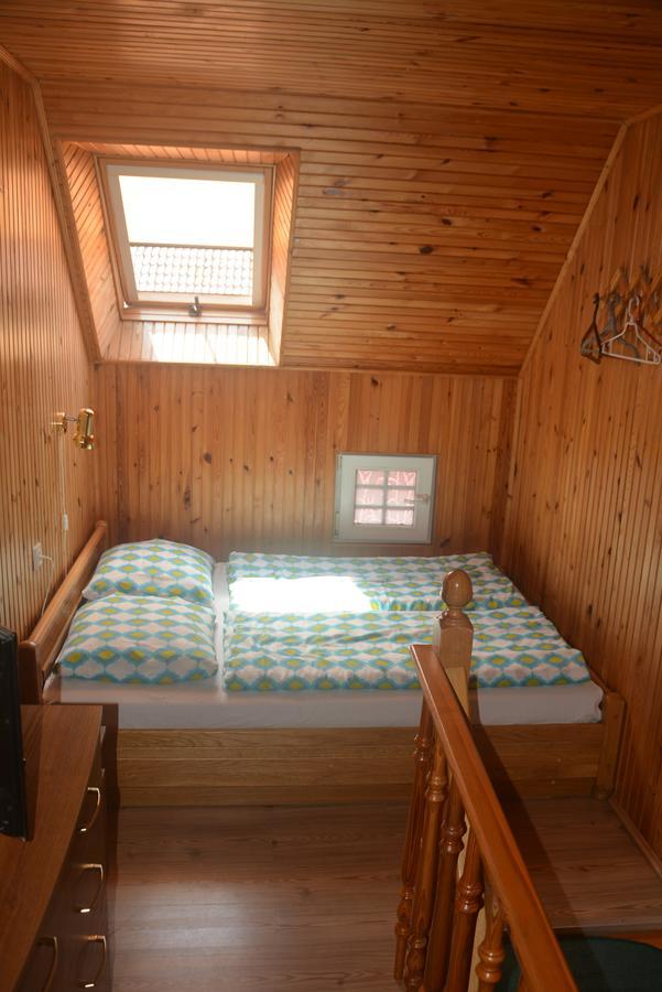 Guesthouse "Nakvyne Pas Zveja" Nagliu Street Нида Экстерьер фото